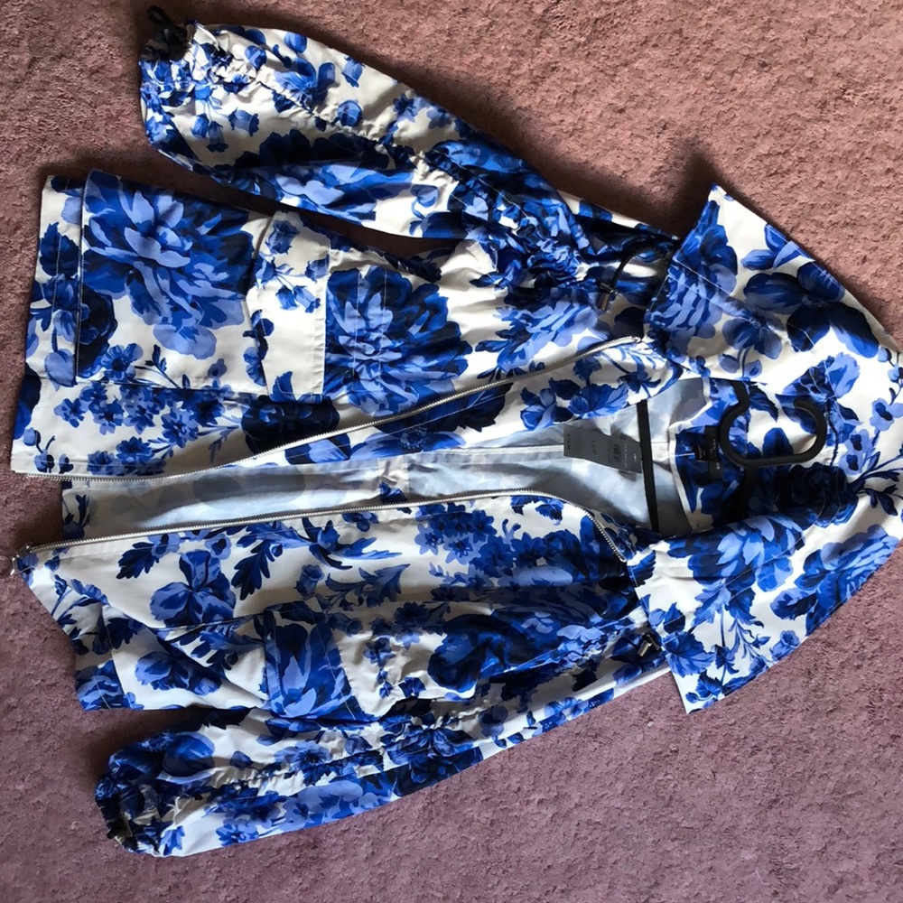 Rain Jacket xsp nwt